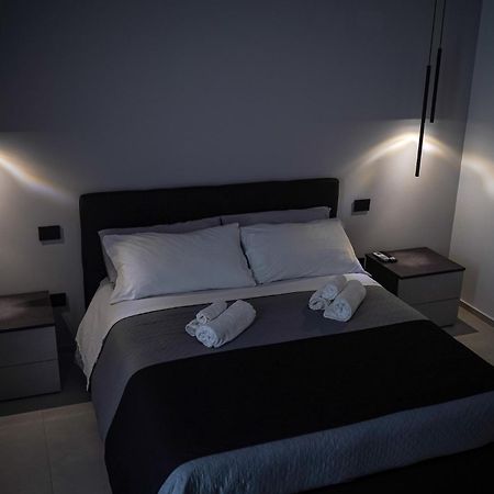 Ferienwohnung Jay House Floridia Exterior foto